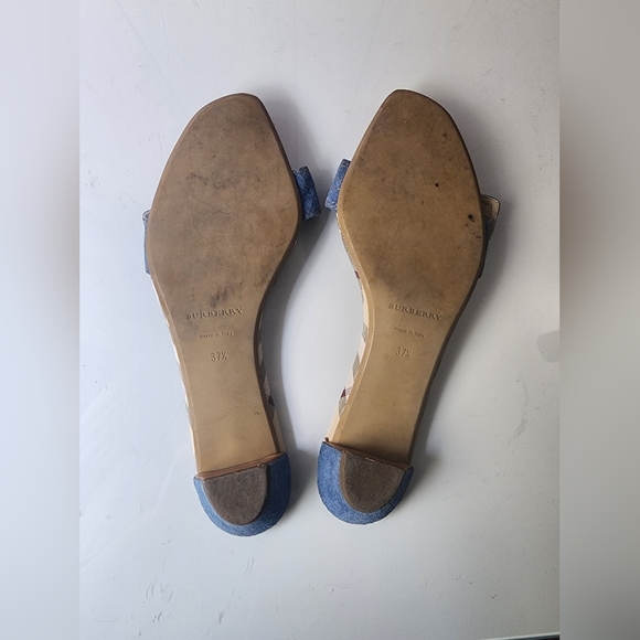 Burberry Suede Slides 7.7 - Picture 4 of 7